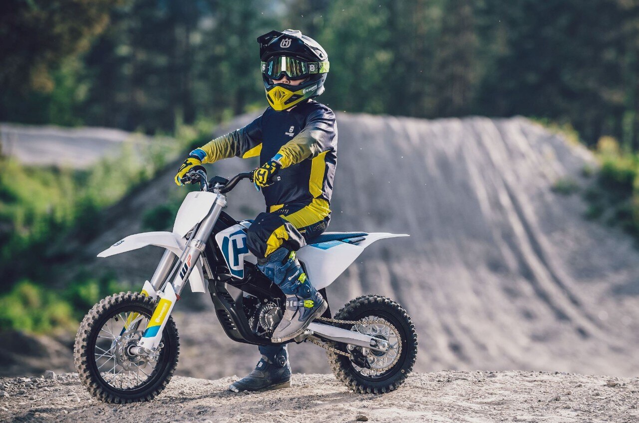 Husqvarna lancia la sua prima minicross elettrica